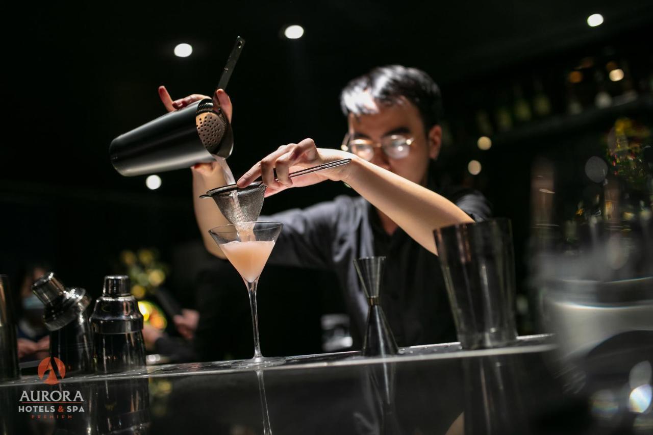 Aurora Premium - A Lifestyle Hotel Hanoi Bagian luar foto