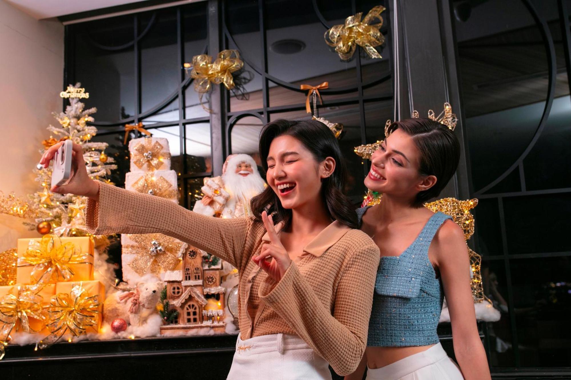 Aurora Premium - A Lifestyle Hotel Hanoi Bagian luar foto
