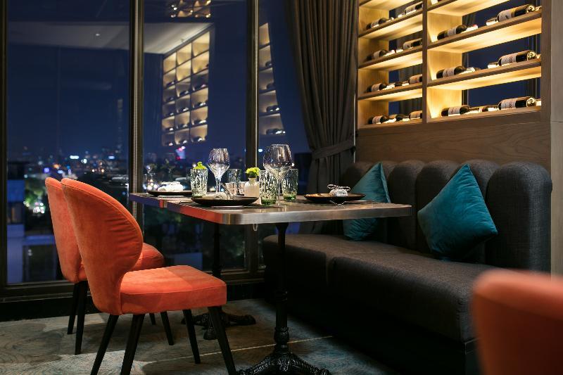 Aurora Premium - A Lifestyle Hotel Hanoi Bagian luar foto